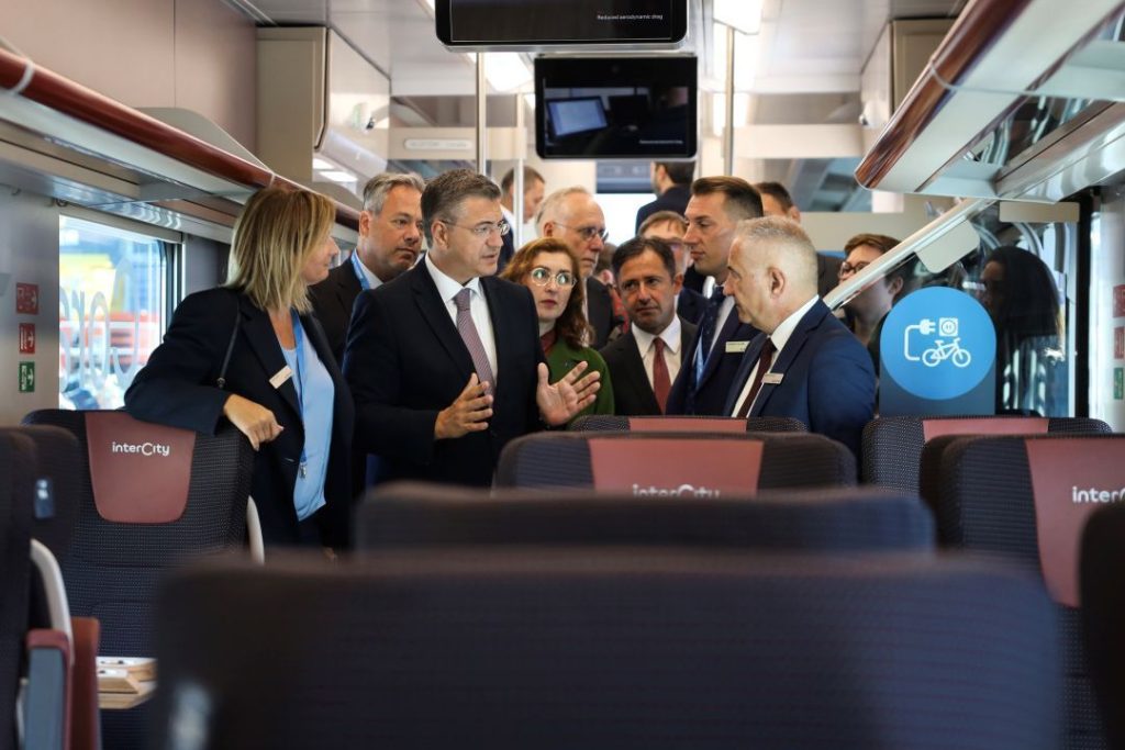 EU želi jednostavnija željeznička putovanja Europom: jedan tiket, brže veze i jača prava putnika